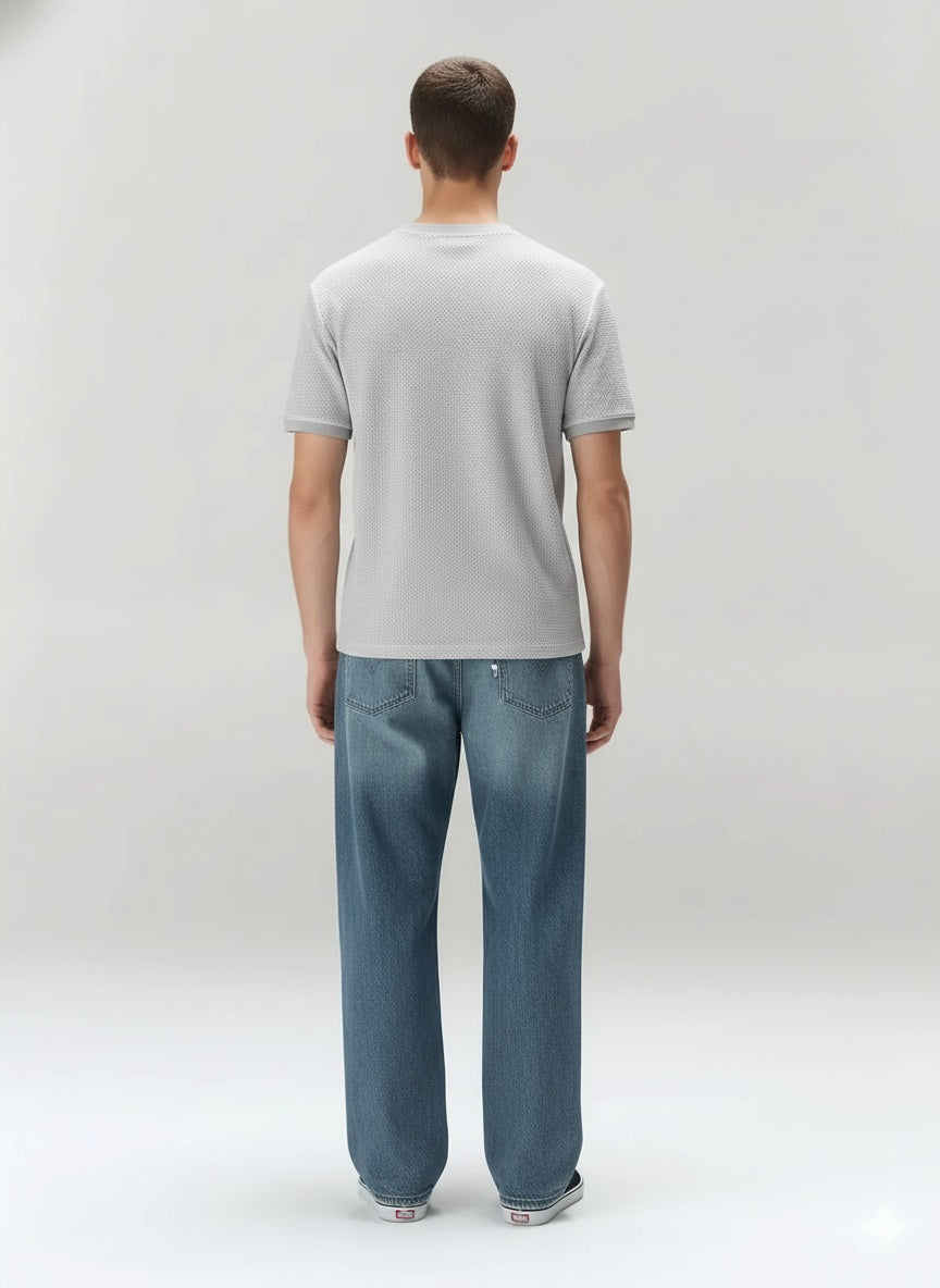 Men Solid Round Neck T-Shirt