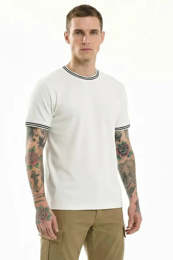 Octave Men T-shirt