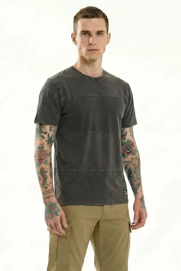 Men Solid Round Neck T-shirt