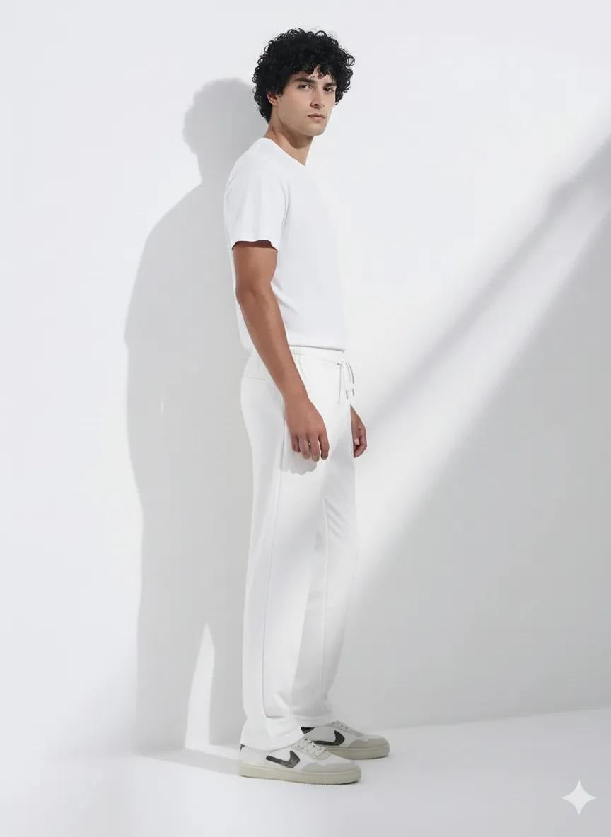 Men Solid Regular Fit Track Pants
