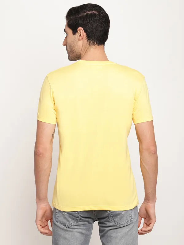 Octave Men Yellow Graphic Printed Regular-Fit T-Shirt
