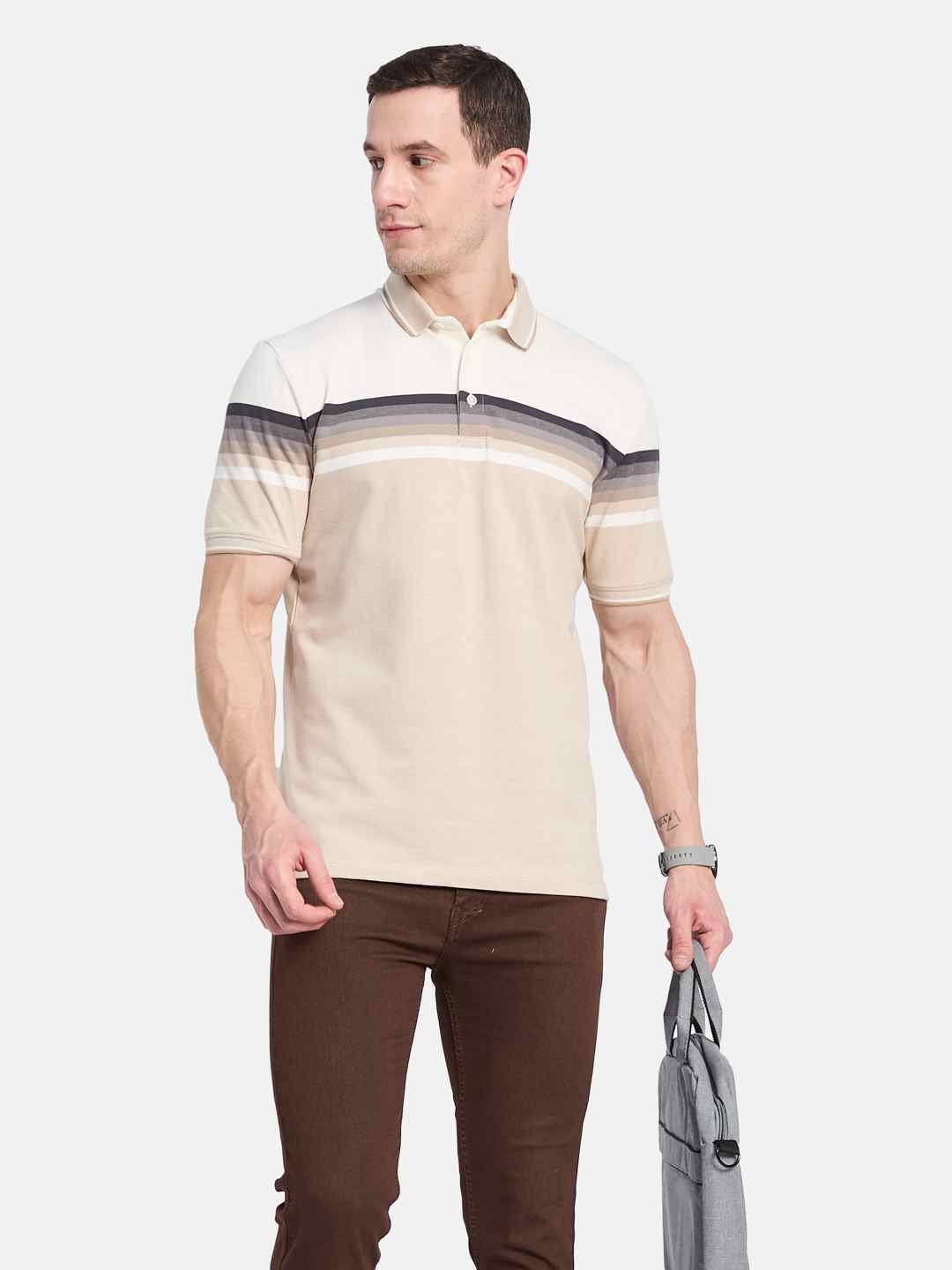 Octave Men Colourblocked Polo Collar T-shirt