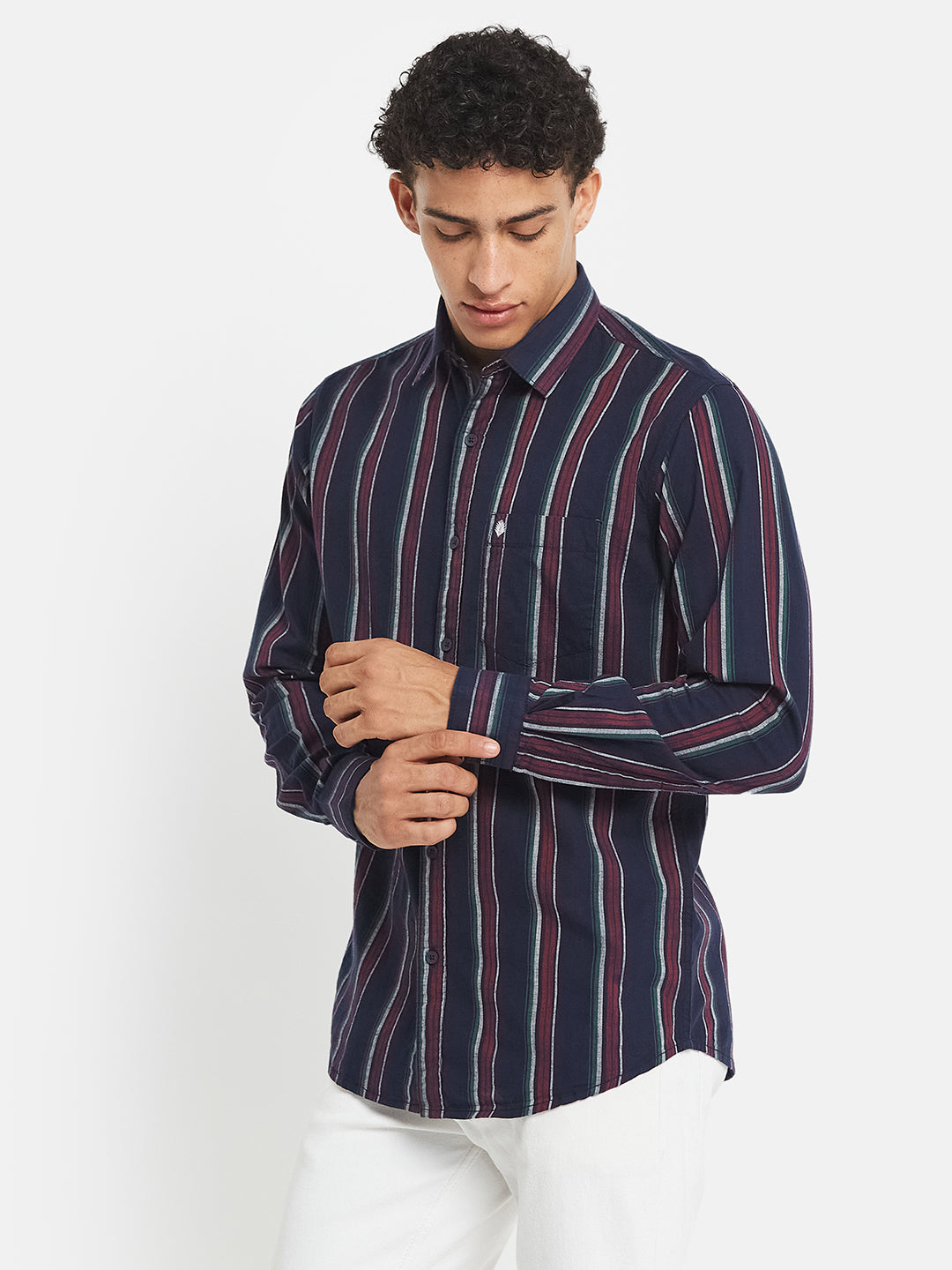 METTLE Men Vertical Striped Spread Collar Cotton Casual Shirt