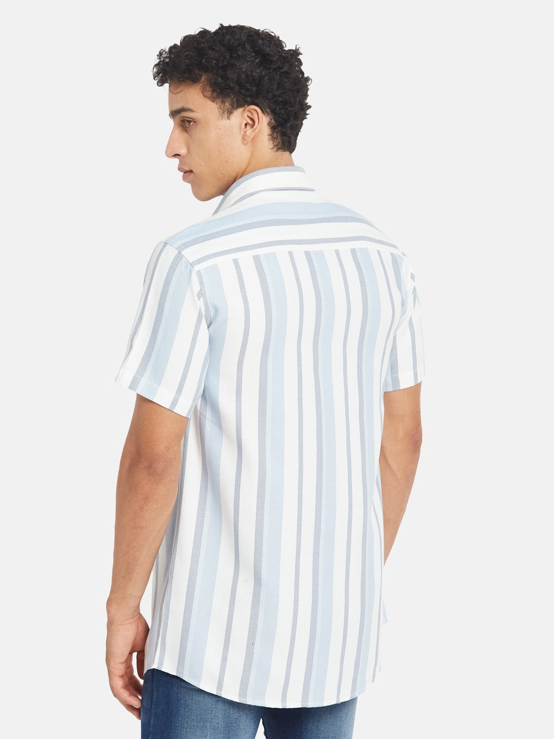METTLE Men Vertical Striped Spread Collar Cotton Casual Shirt