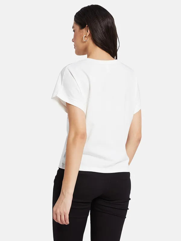 Mettle Women Round Neck Graphic Printed T-Shirt