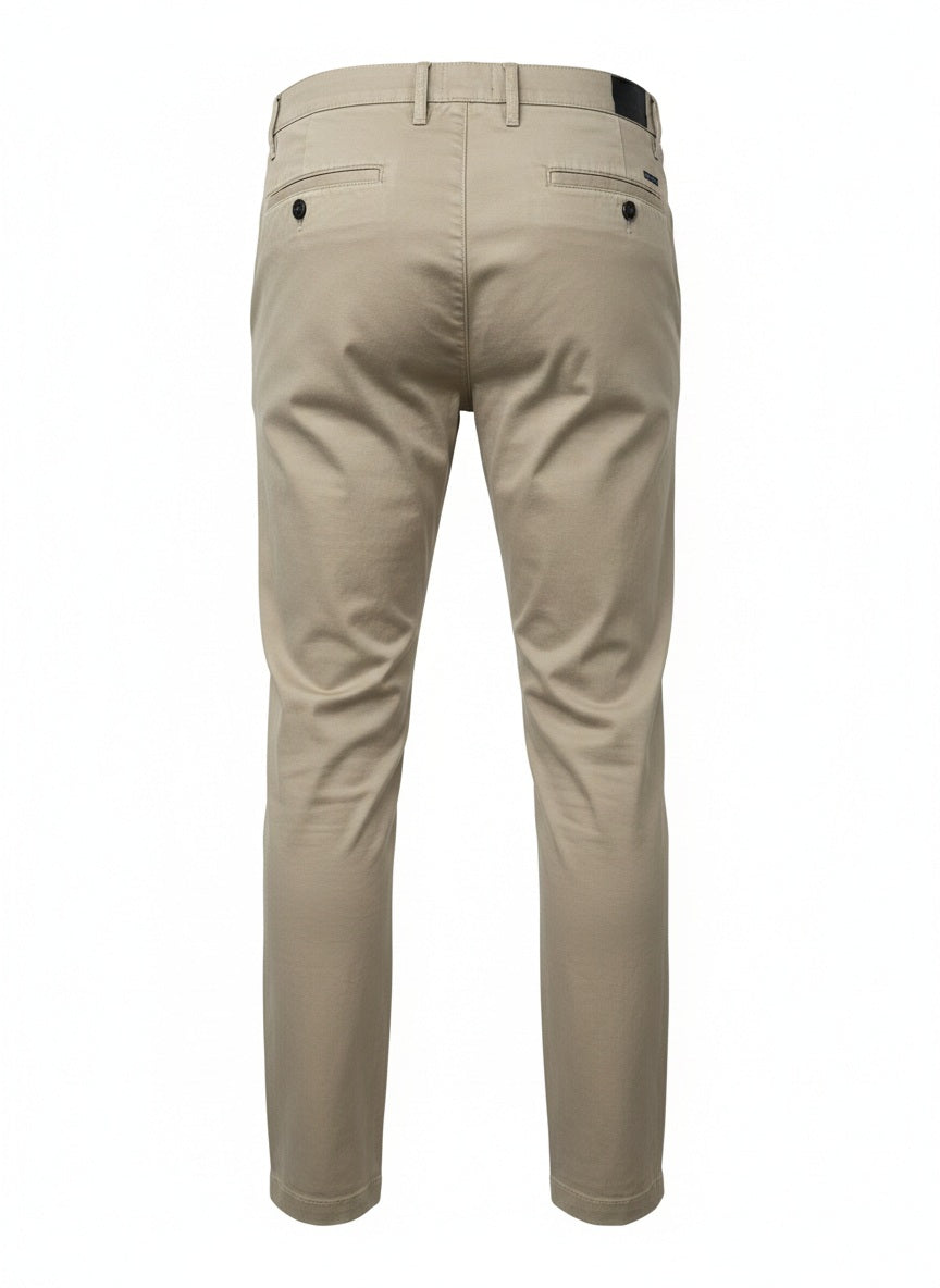 Octave Men Trousers