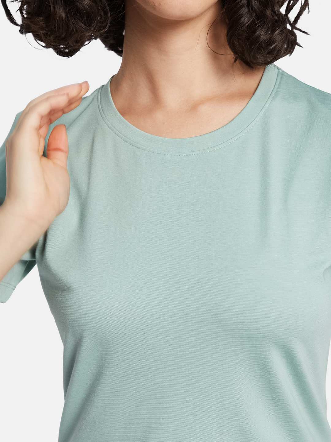 METTLE Women T-shirt