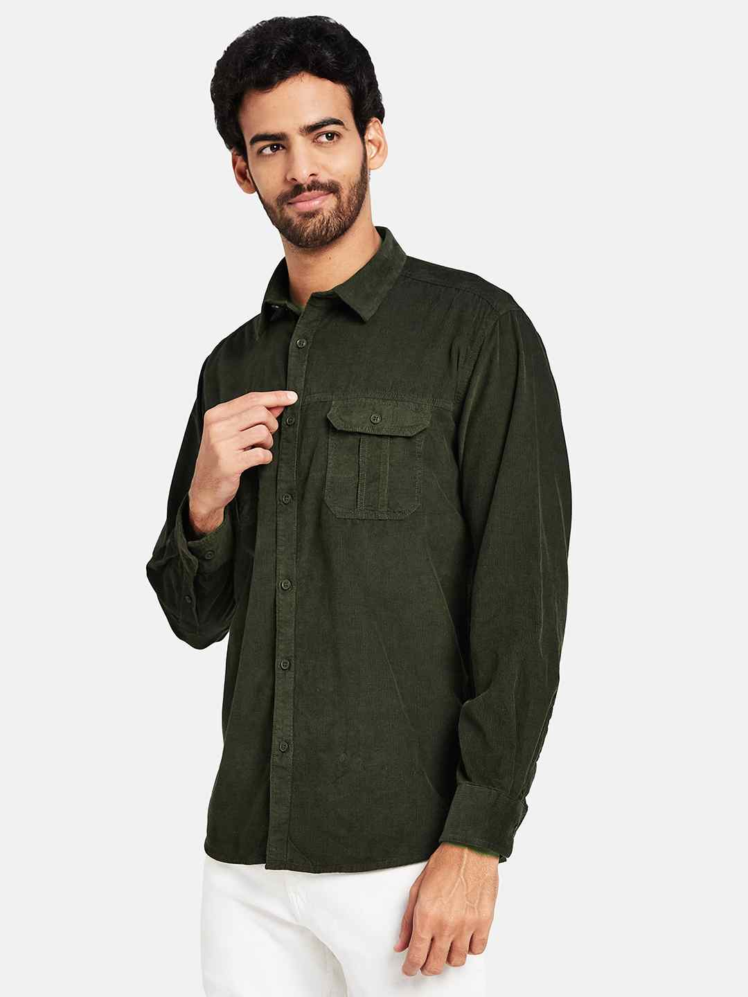 Mettle Spread Collar Cotton Casual Shirt