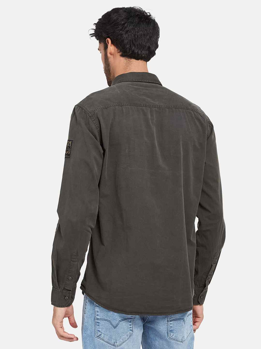 Mettle Spread Collar Long Sleeves Casual Cotton Shirt