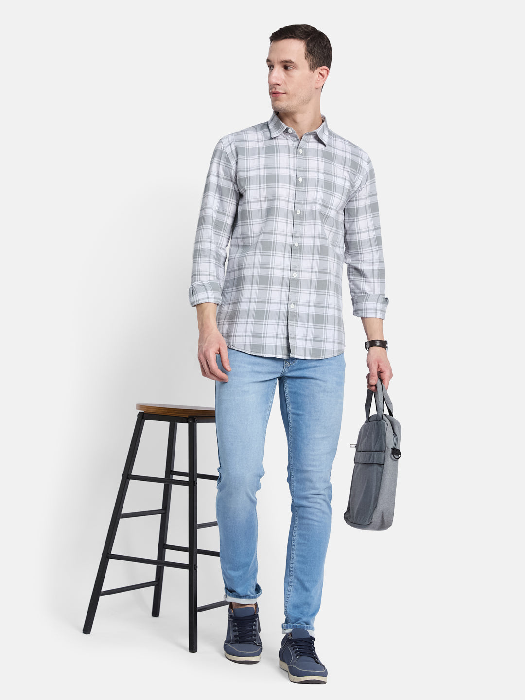 METTLE Men Opaque Checked Casual Shirt