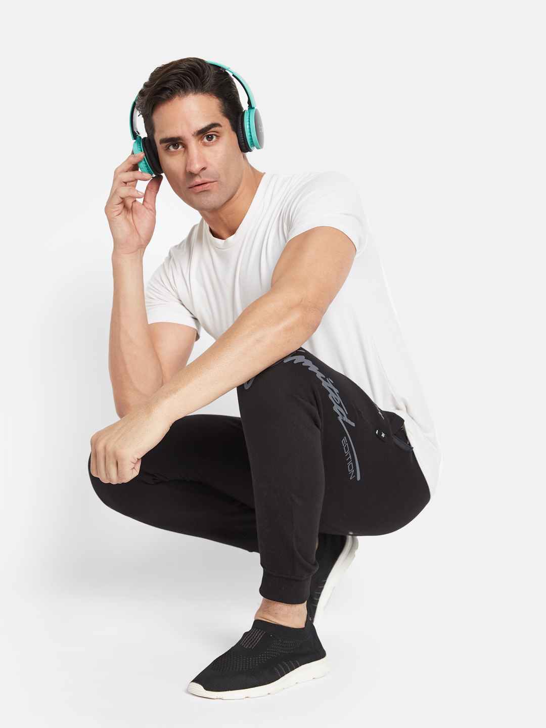 Octave Men Printed Fleece Joggers