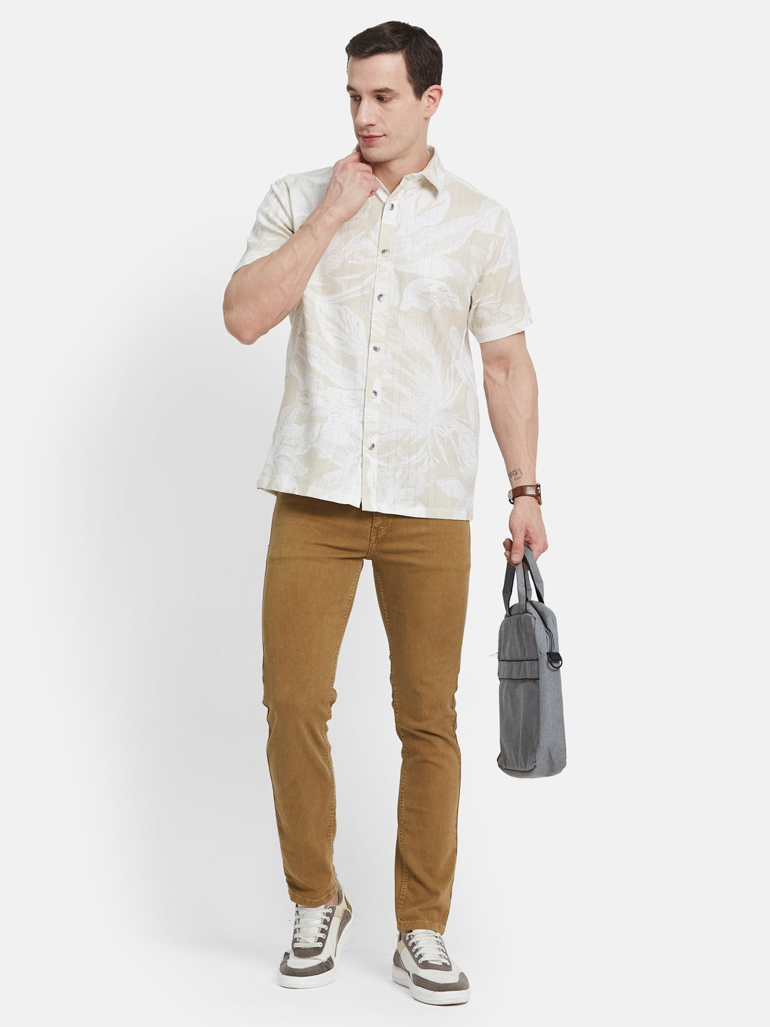 METTLE Men Spread Collar Floral Printed Cotton Casual Shirt