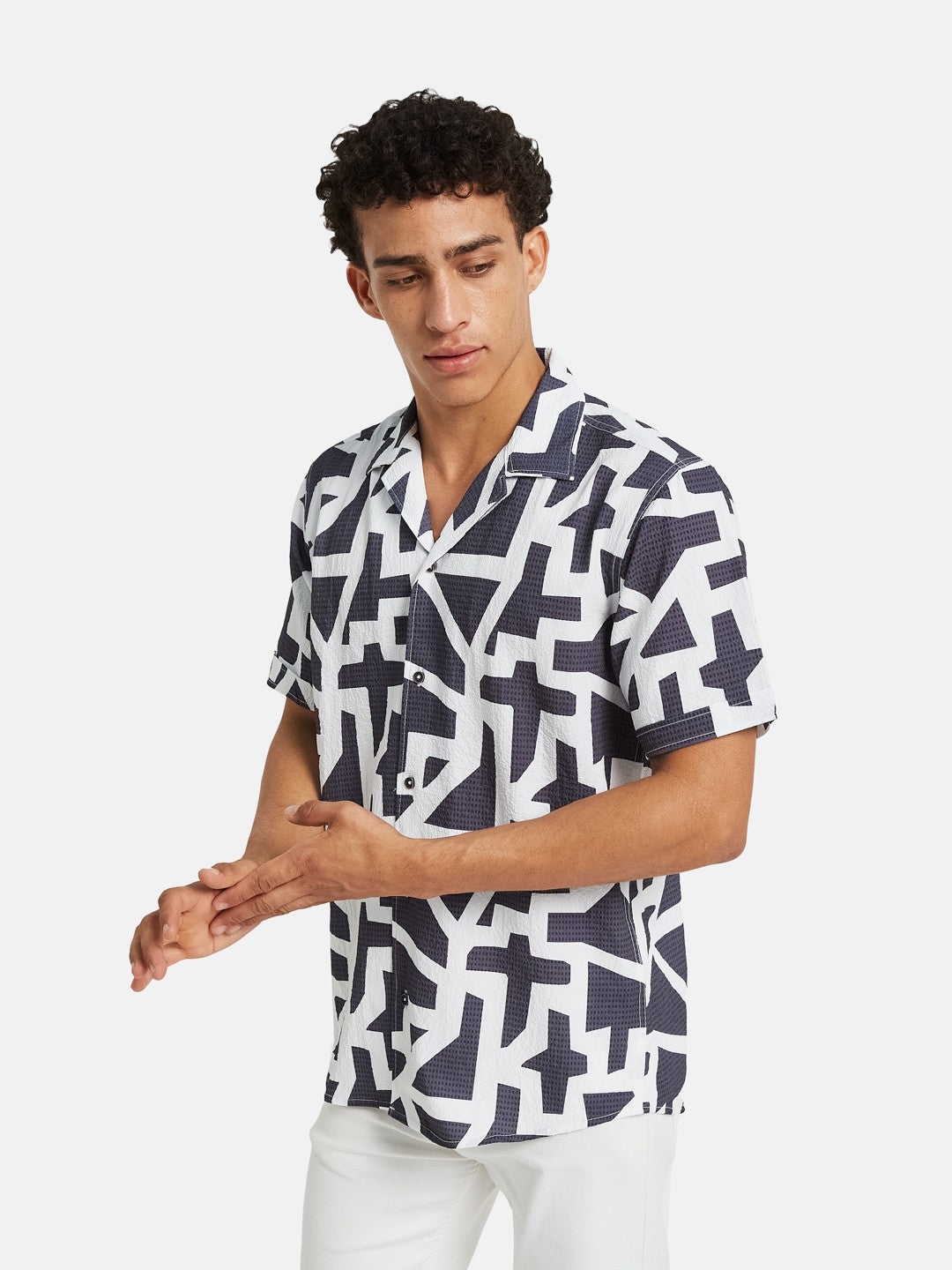 METTLE Abstract Printed Spread Collar Cotton Shirt