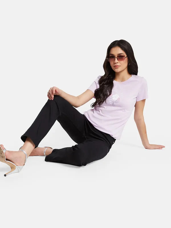 Mettle Women Straight Fit Slash Knee Stretchable Jeans