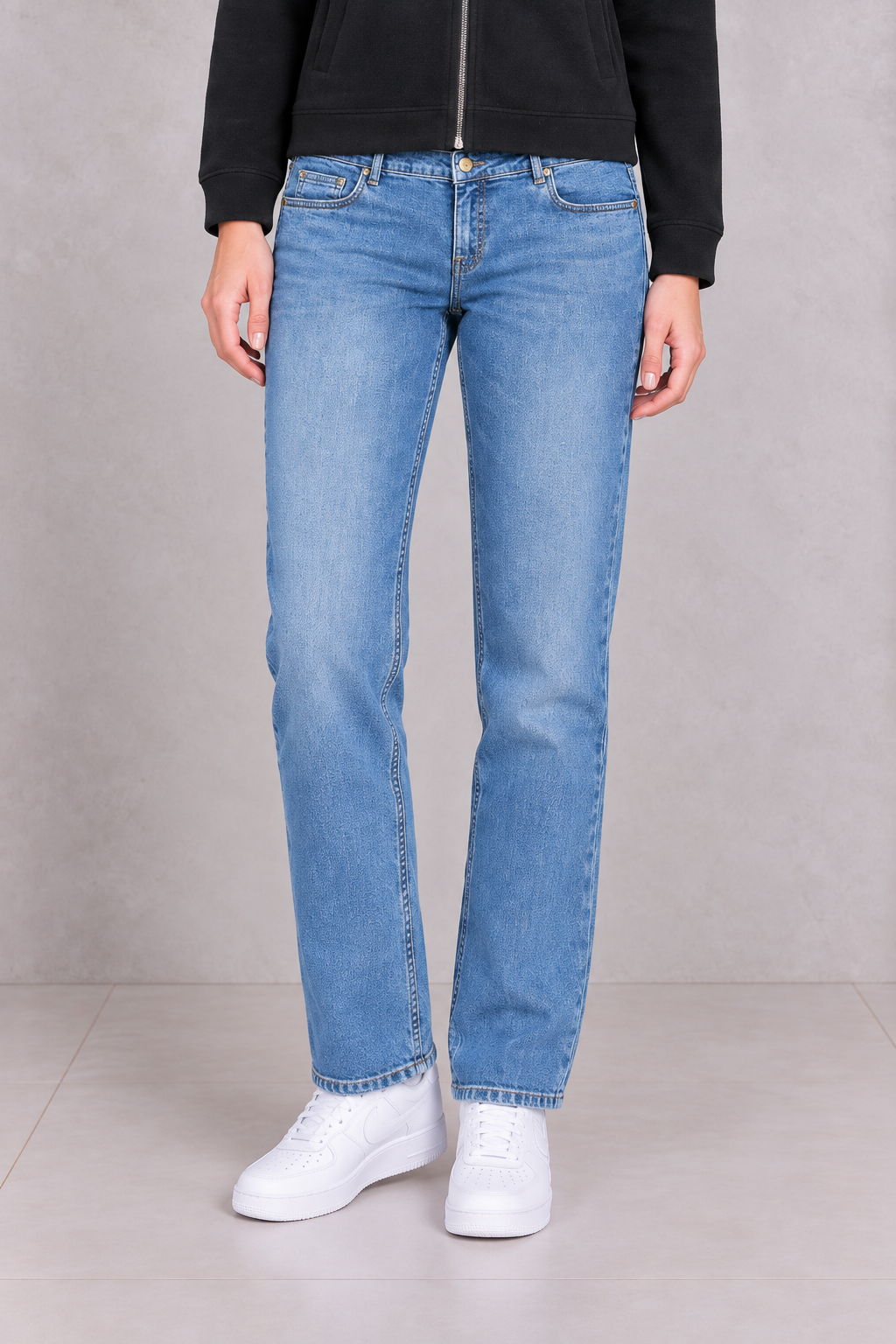 Women’s Urban Blue Denim Straight Fit Jeans – Classic Full-Length Everyday Jeans