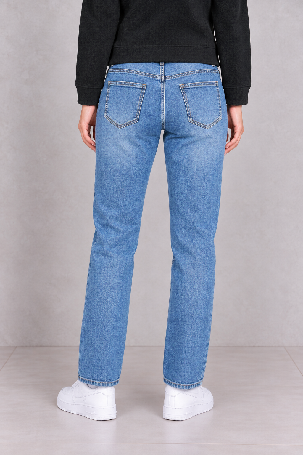 Women’s Urban Blue Denim Straight Fit Jeans – Classic Full-Length Everyday Jeans