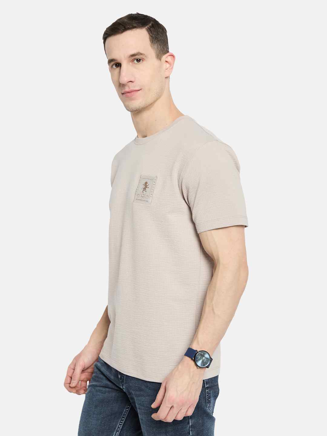 Octave Men T-shirt