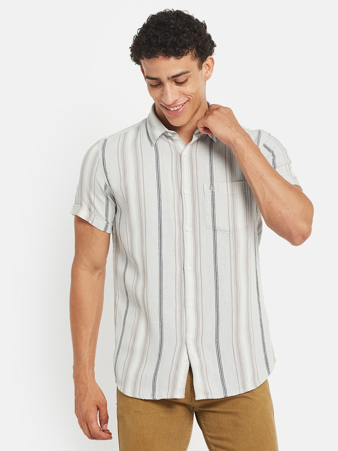 METTLE Men Vertical Striped Spread Collar Cotton Casual Shirt