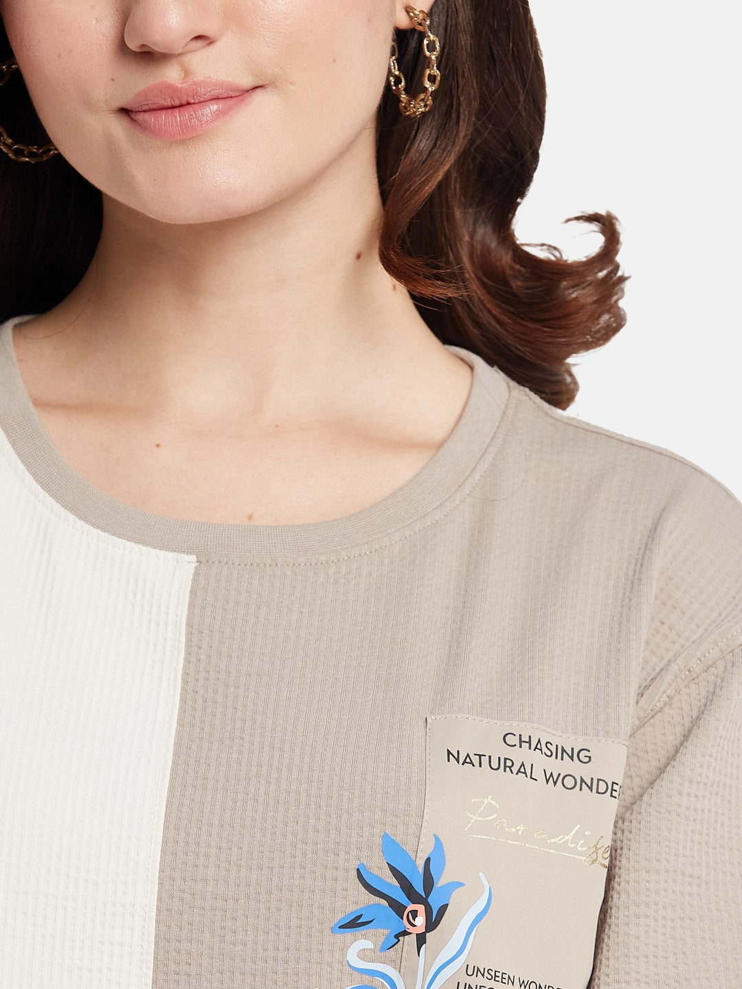 METTLE Colourblocked Round Neck Cotton T-shirt