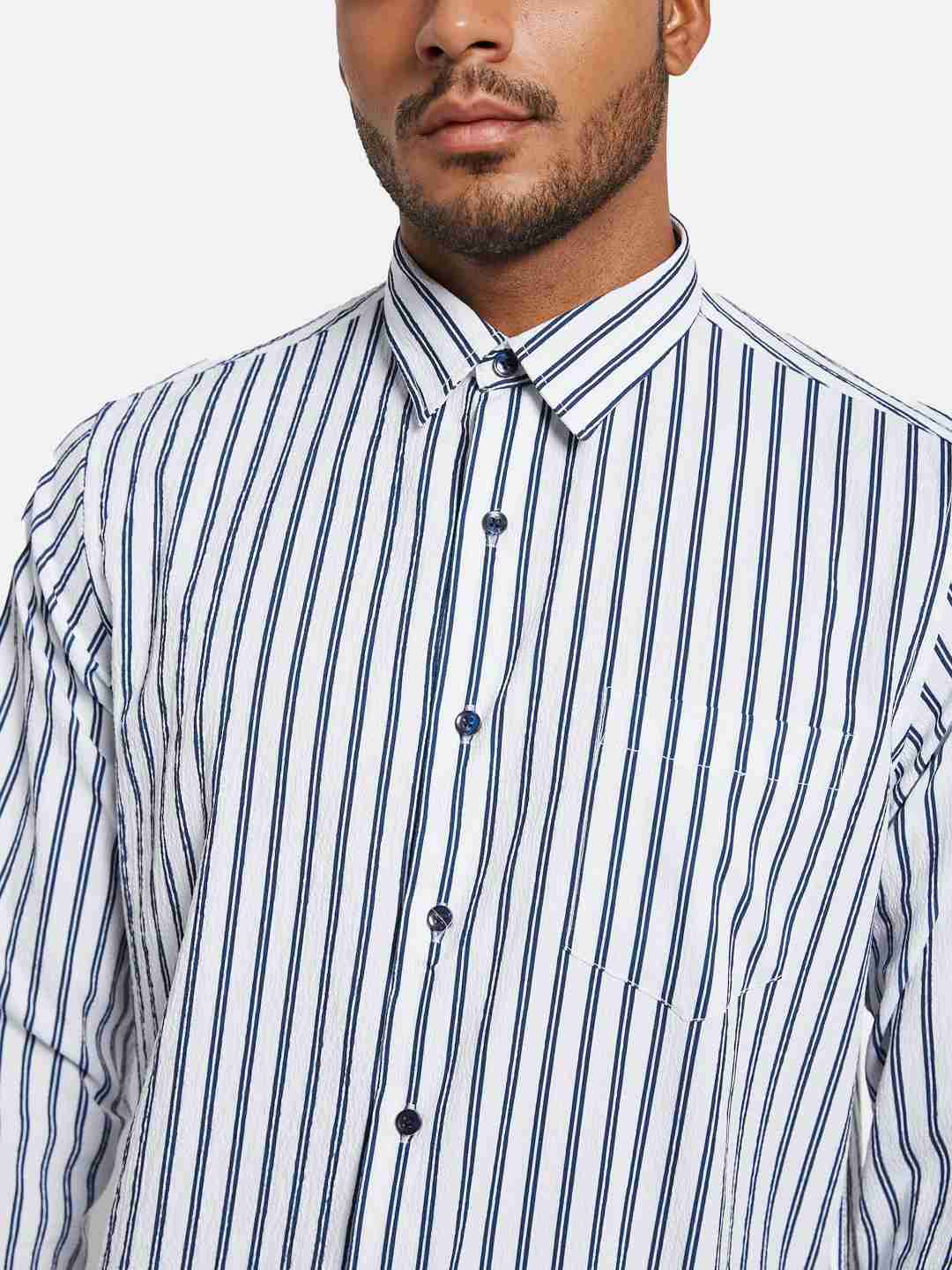 METTLE Men Multi Stripes Opaque Striped Casual Shirt