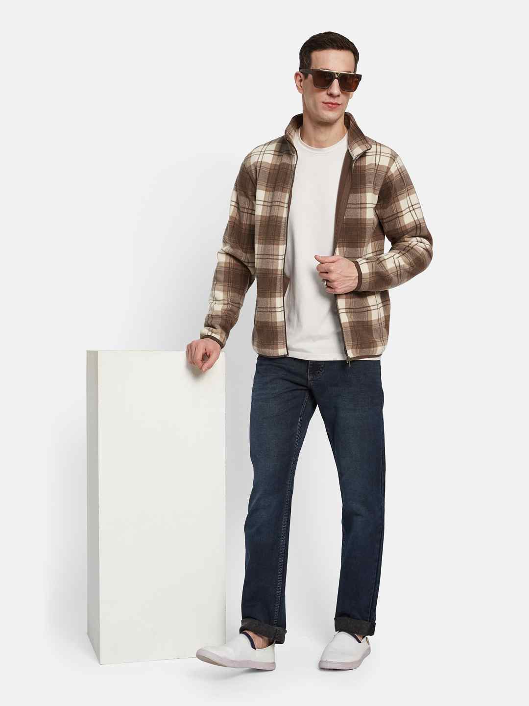 Octave Men Straight Fit Light Fade Stretchable Jeans