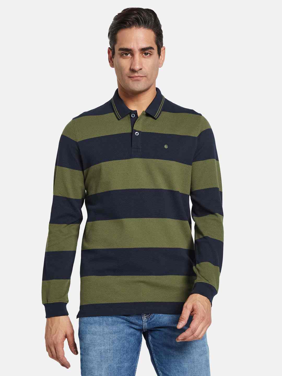 METTLE Men Colourblocked Polo Collar T-shirt