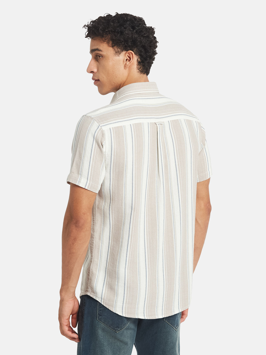 METTLE Striped Short Sleeves Spread Collar Cotton Opaque Regular Fit Casual Shirt