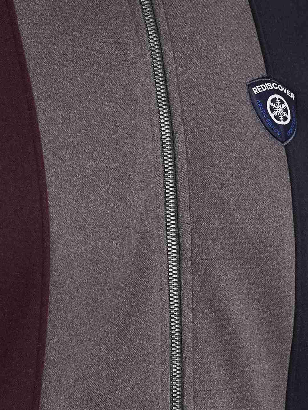 Octave Men Colourblocked Long Sleeves Sweatshirt