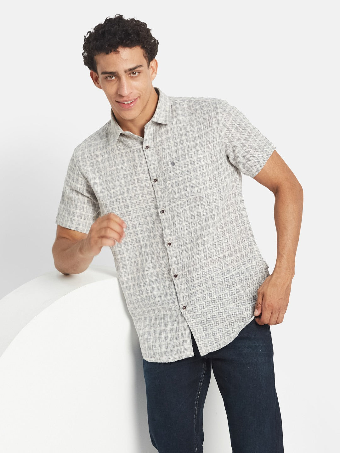 METTLE Men Textured Spread Collar Cotton Casual Shirt