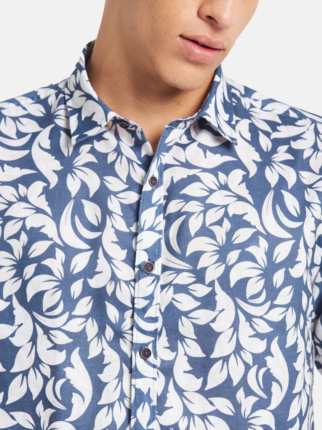METTLE Men Floral Printed Spread Collar Cotton Casual Shirt