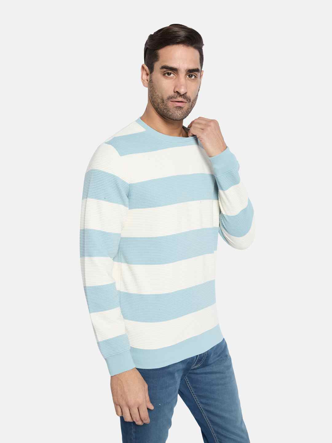 Octave Men Colourblocked Pullover Sweatshirt