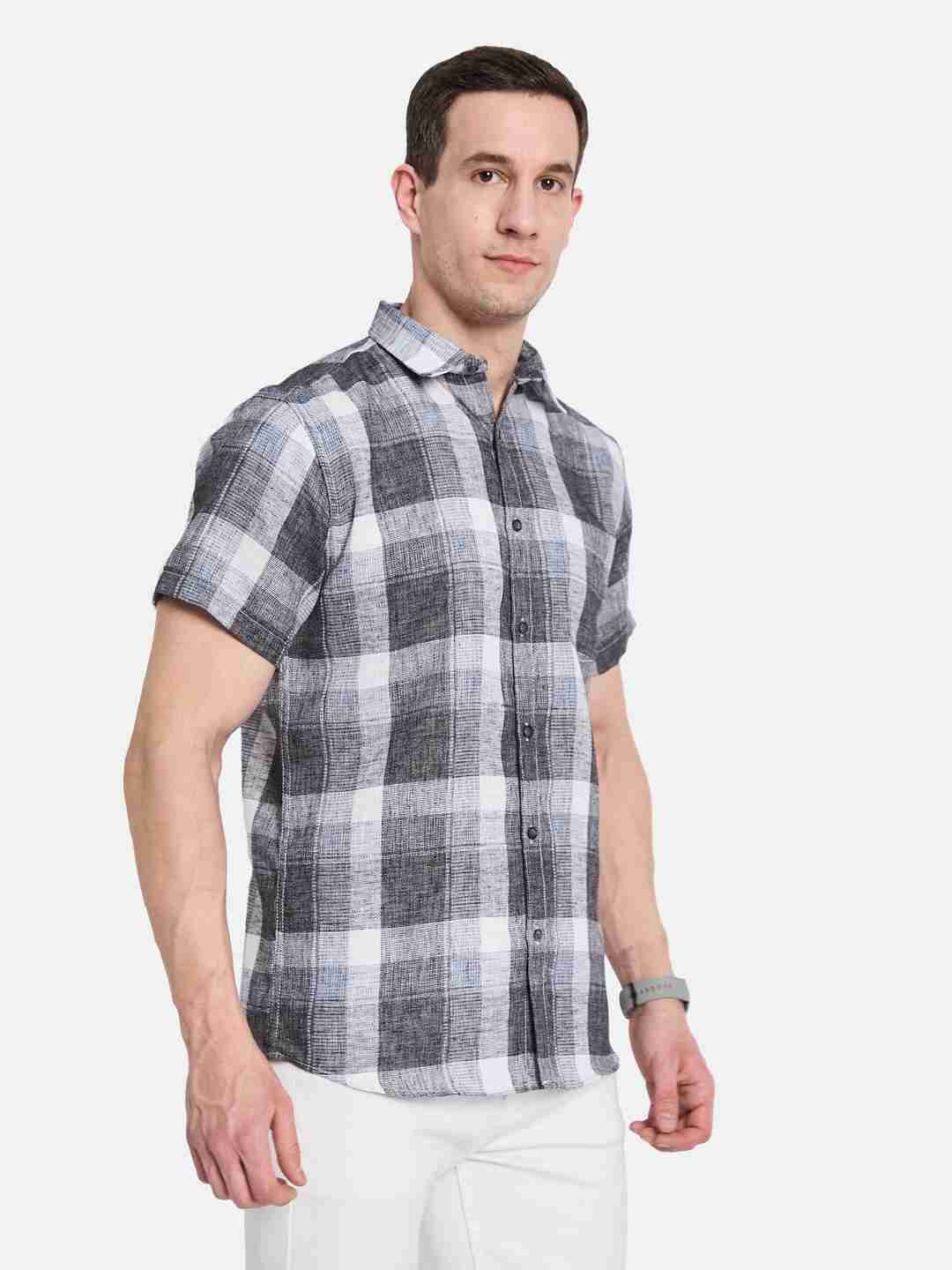 METTLE Men Opaque Checked Casual Shirt
