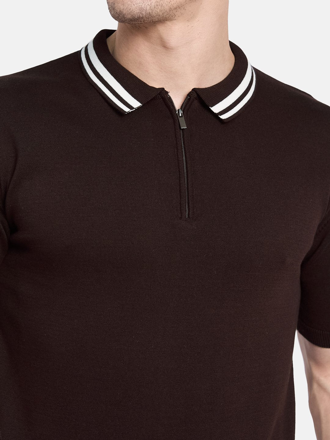 METTLE Men Polo Collar Monochrome T-shirt