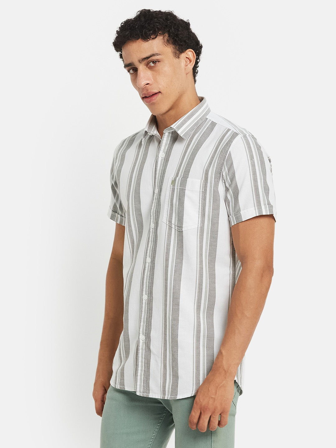 METTLE Vertical Striped Short Sleeves Cotton Shirt