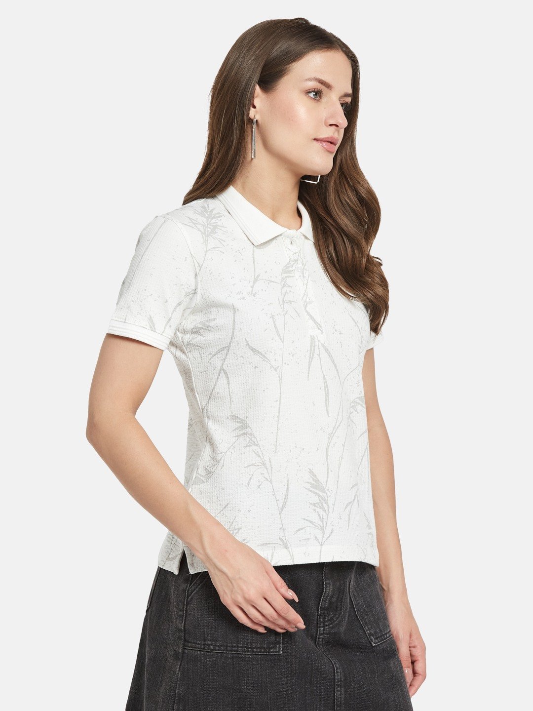 METTLE Women Floral Printed Polo Collar T-shirt