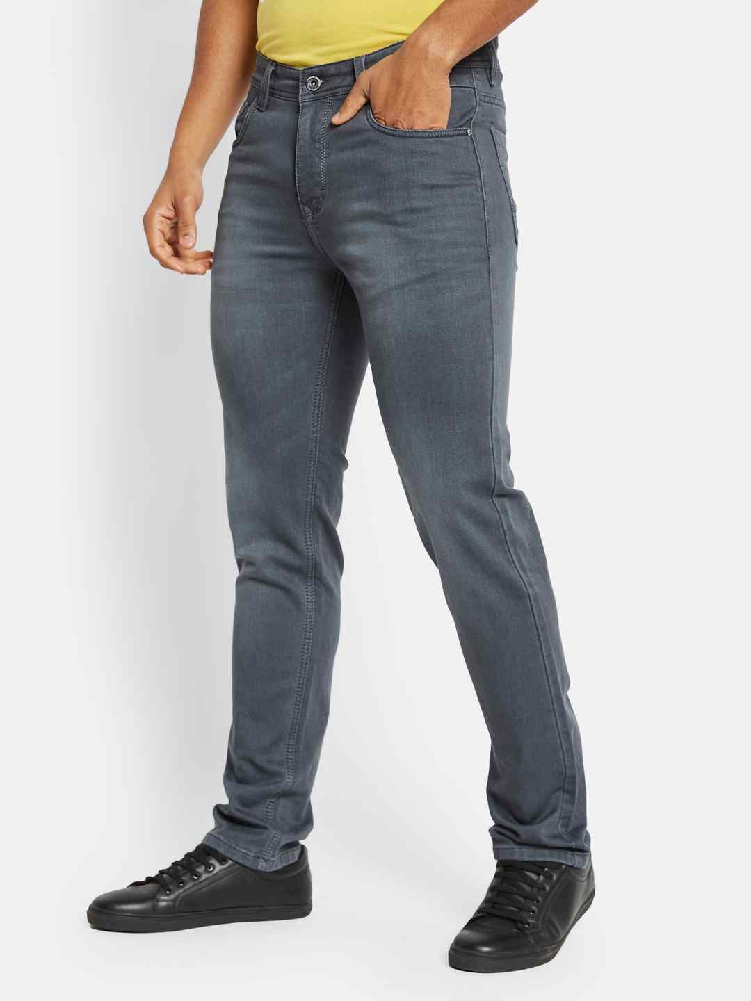 Octave Men Low Distress Light Fade Stretchable Jeans