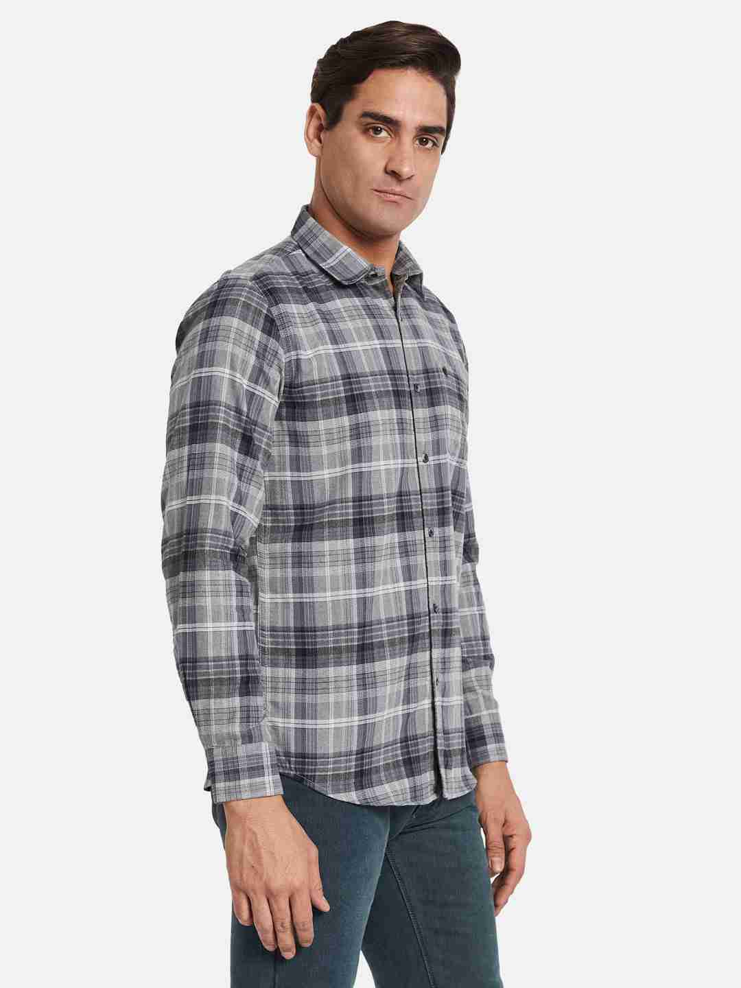 METTLE Men Multi Stripes Opaque Striped Casual Shirt