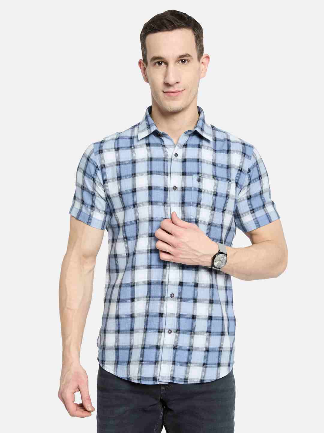 METTLE Men Opaque Checked Casual Shirt
