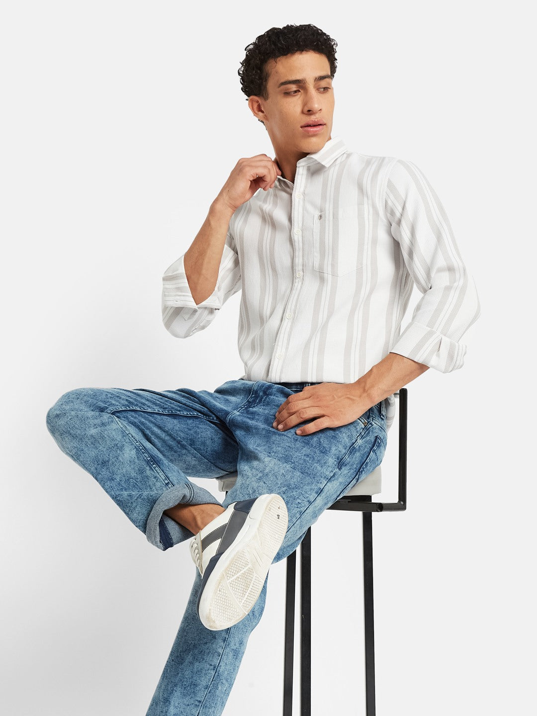 METTLE Men Vertical Striped Spread Collar Cotton Casual Shirt