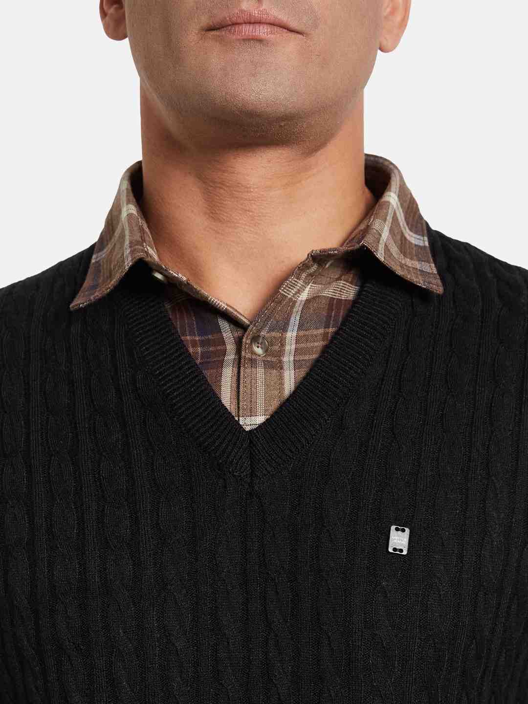 METTLE Men Sweater Vest