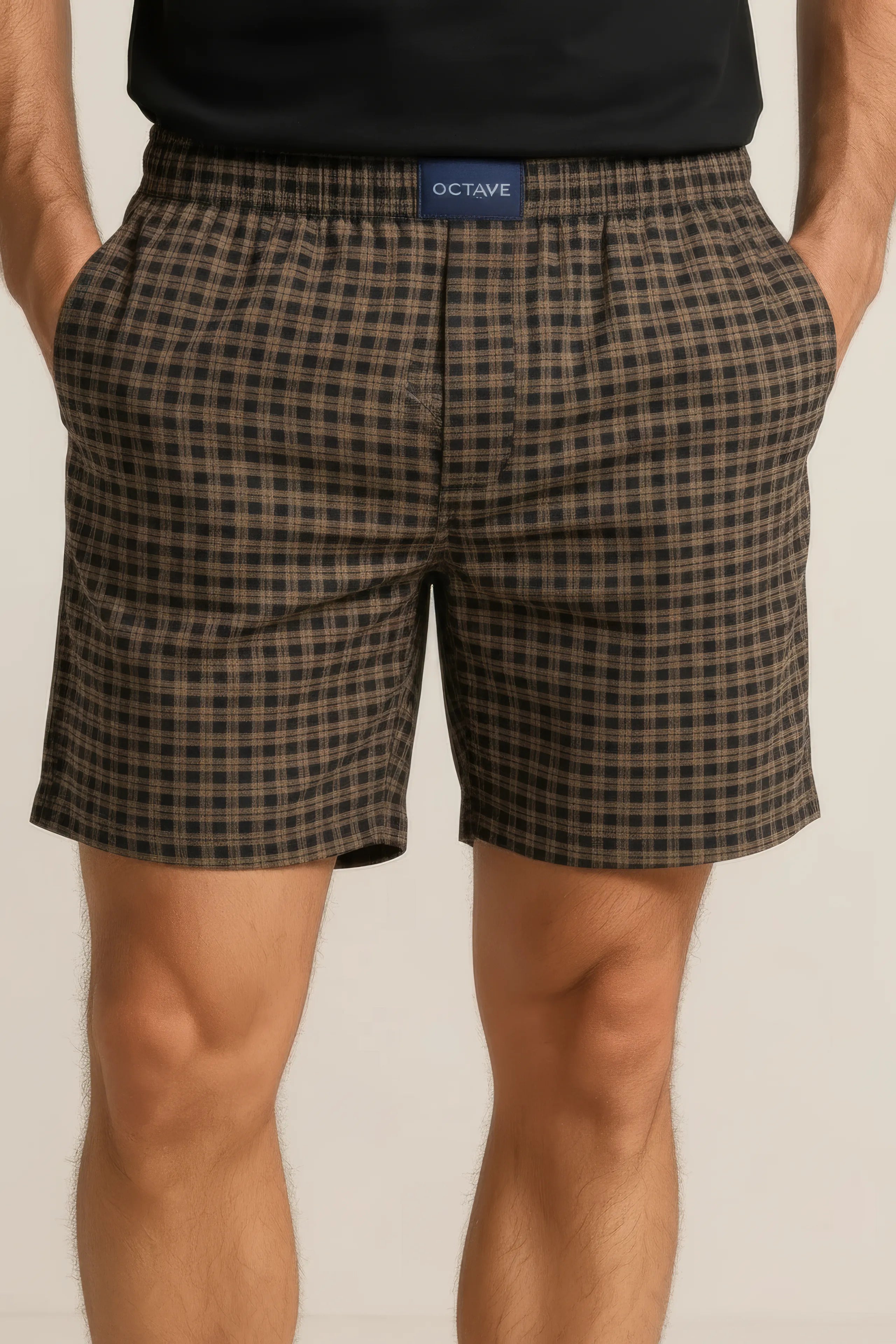 men-checked-technology-shorts