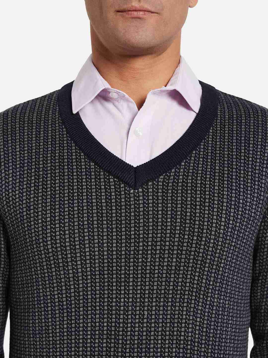 METTLE Men Striped Pullover