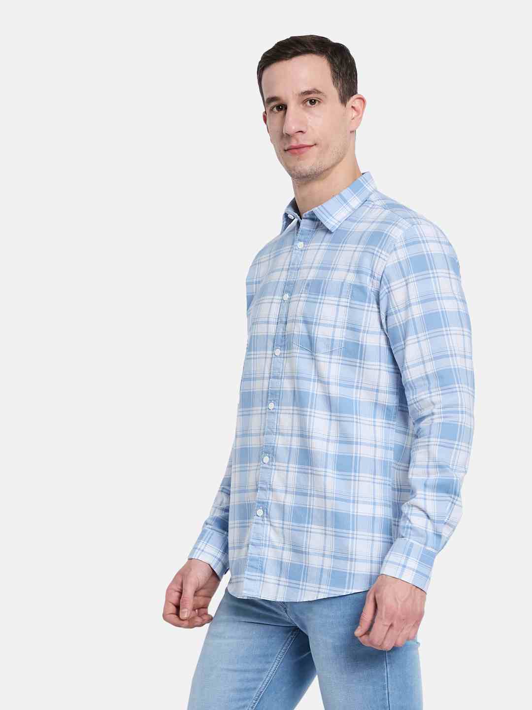 METTLE Men Opaque Checked Casual Shirt