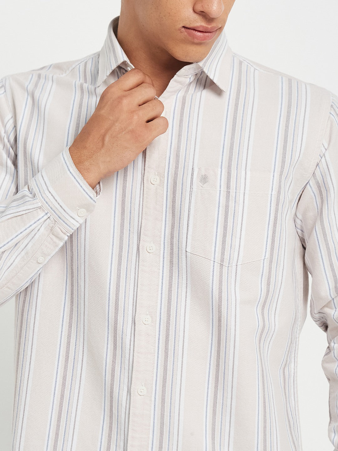 METTLE Men Vertical Striped Spread Collar Cotton Casual Shirt