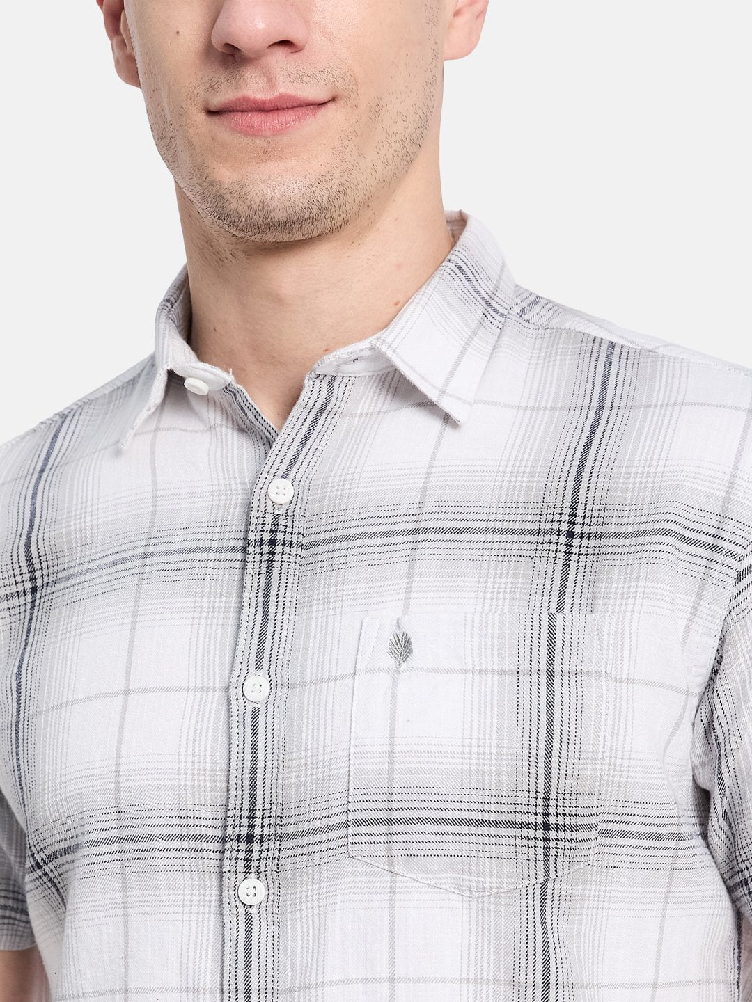 METTLE Men Opaque Checked Casual Shirt