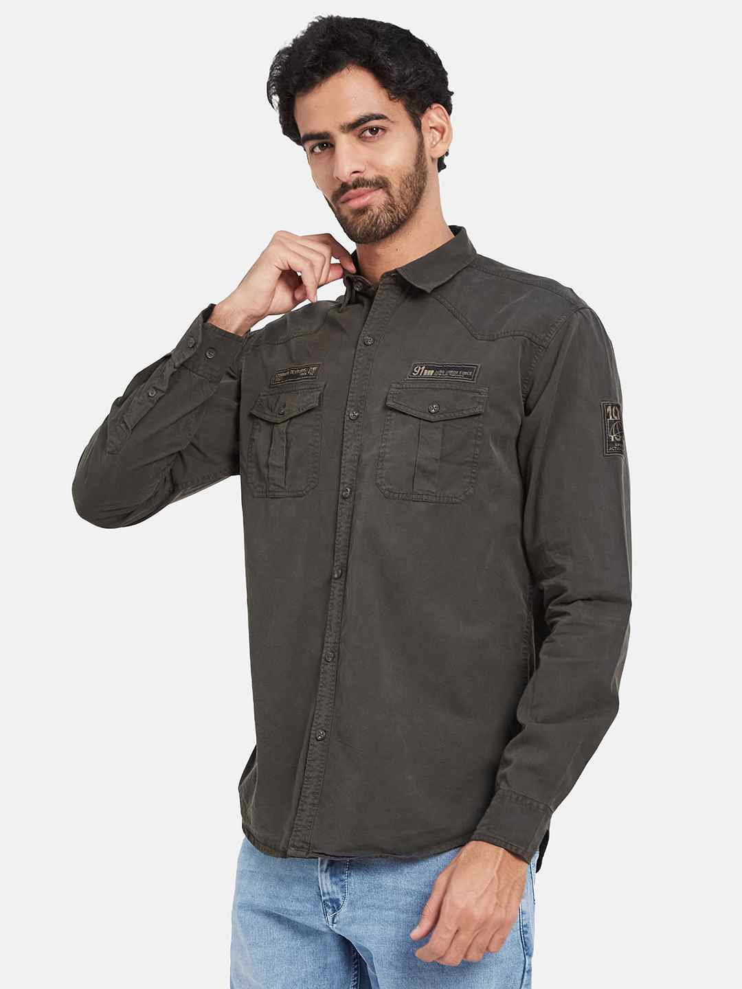 Mettle Spread Collar Long Sleeves Casual Cotton Shirt