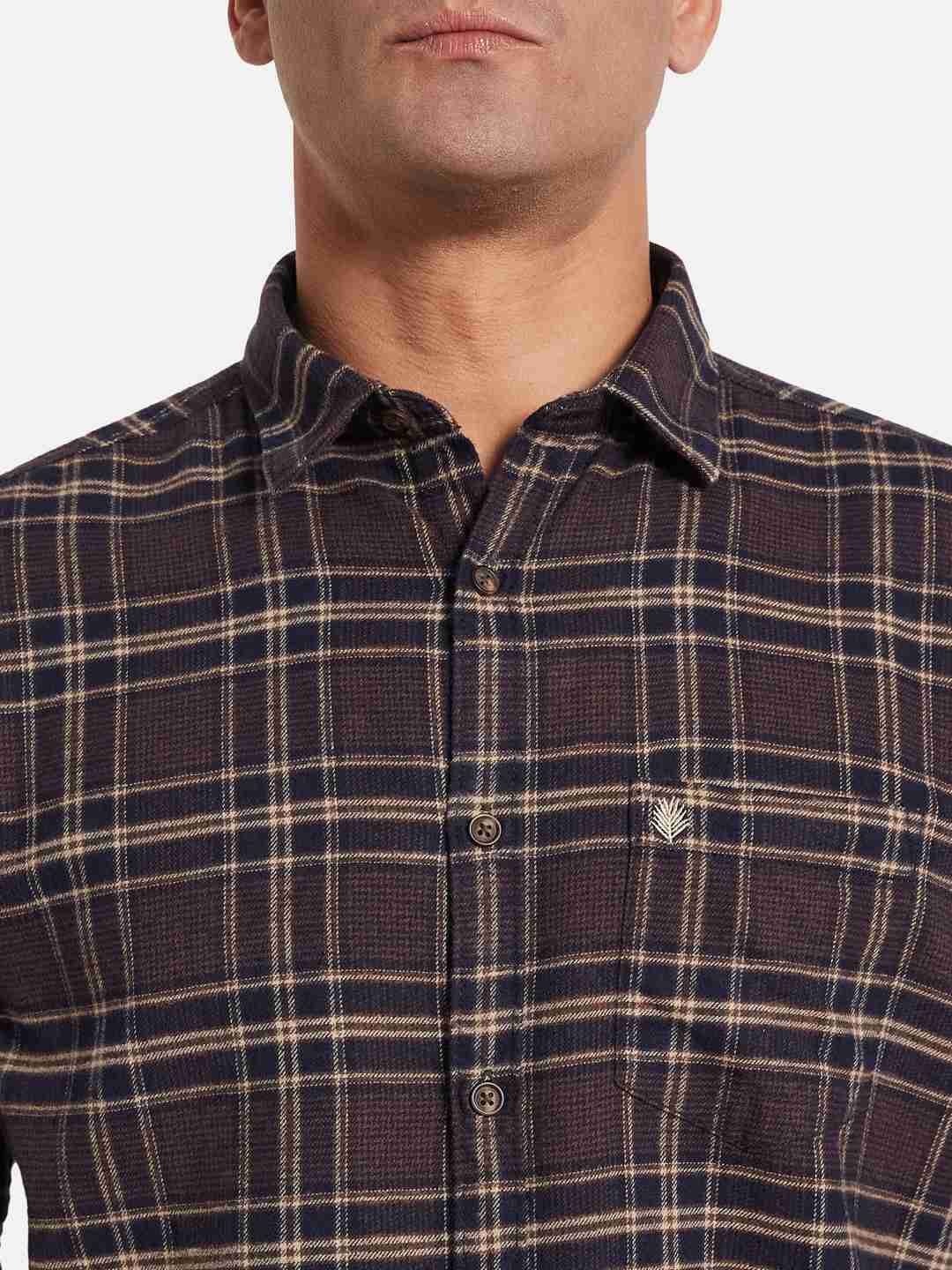 METTLE Men Opaque Checked Casual Shirt