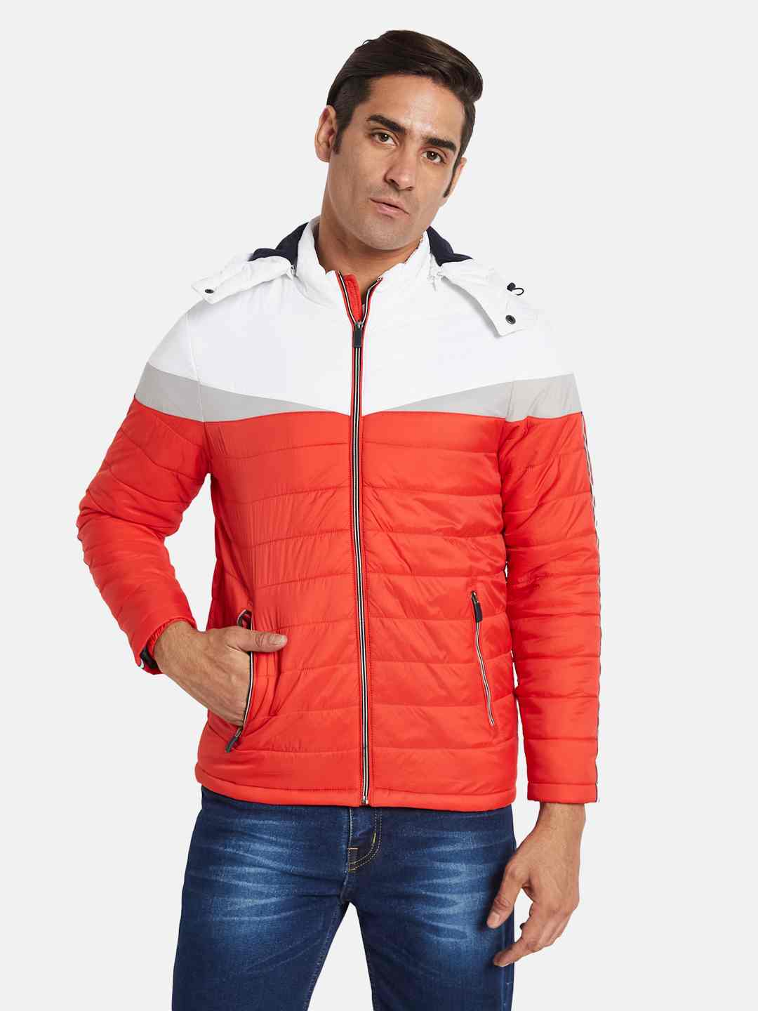 METTLE Men Colourblocked Jacket
