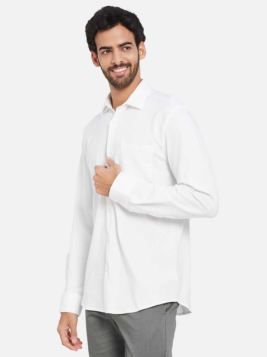 Mettle Spread Collar Long Sleeves Casual Cotton Shirt