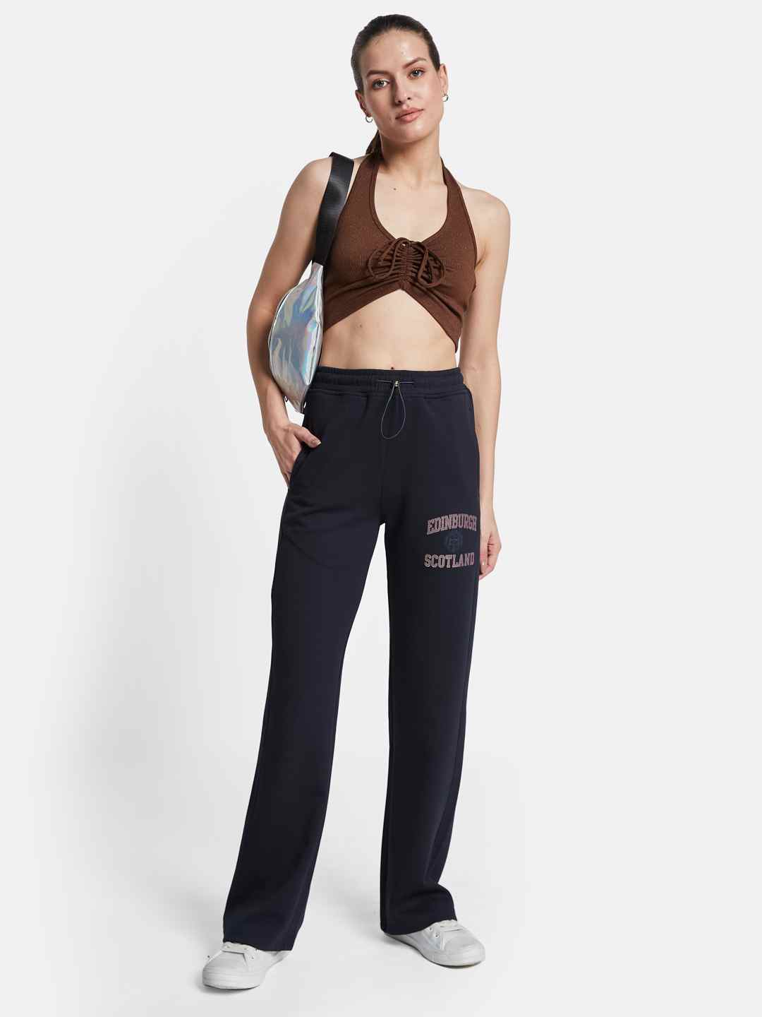 METTLE Women Regular Fit Mid Rise Fleece Track Pants